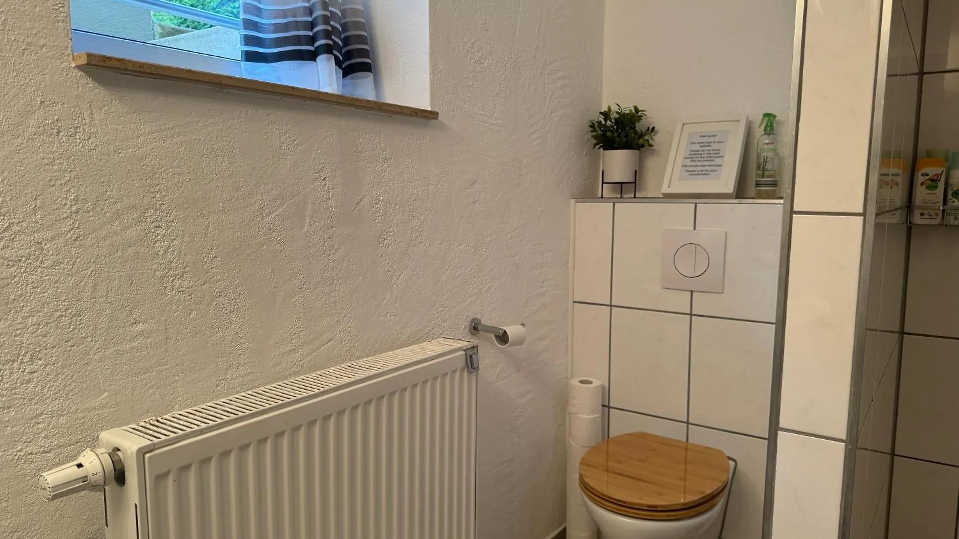Souterrain Whg Im Einfamilienhaus -Zentral In Frankfurt Apartment Frankfurt am Main Germany