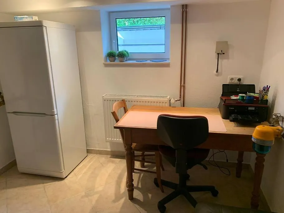Ferienwohnung Souterrain Whg Im Einfamilienhaus -Zentral In Frankfurt Frankfurt am Main 0*,