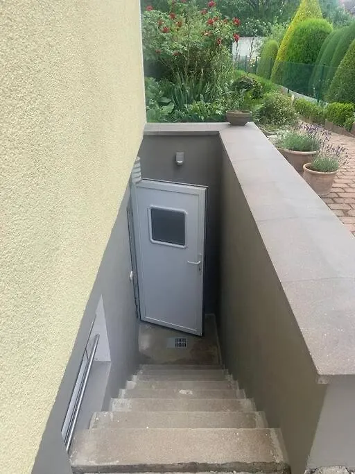 Apartmán Souterrain Whg Im Einfamilienhaus -Zentral In Frankfurt Frankfurt nad Mohanem